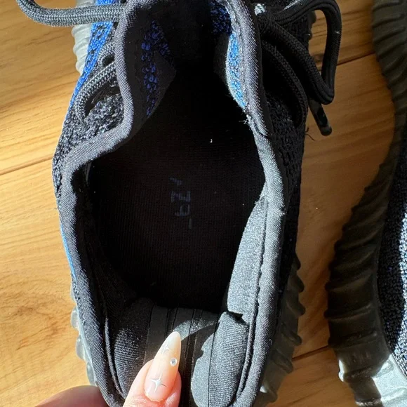 Yeezy Boost 350 V2 - Black and Blue